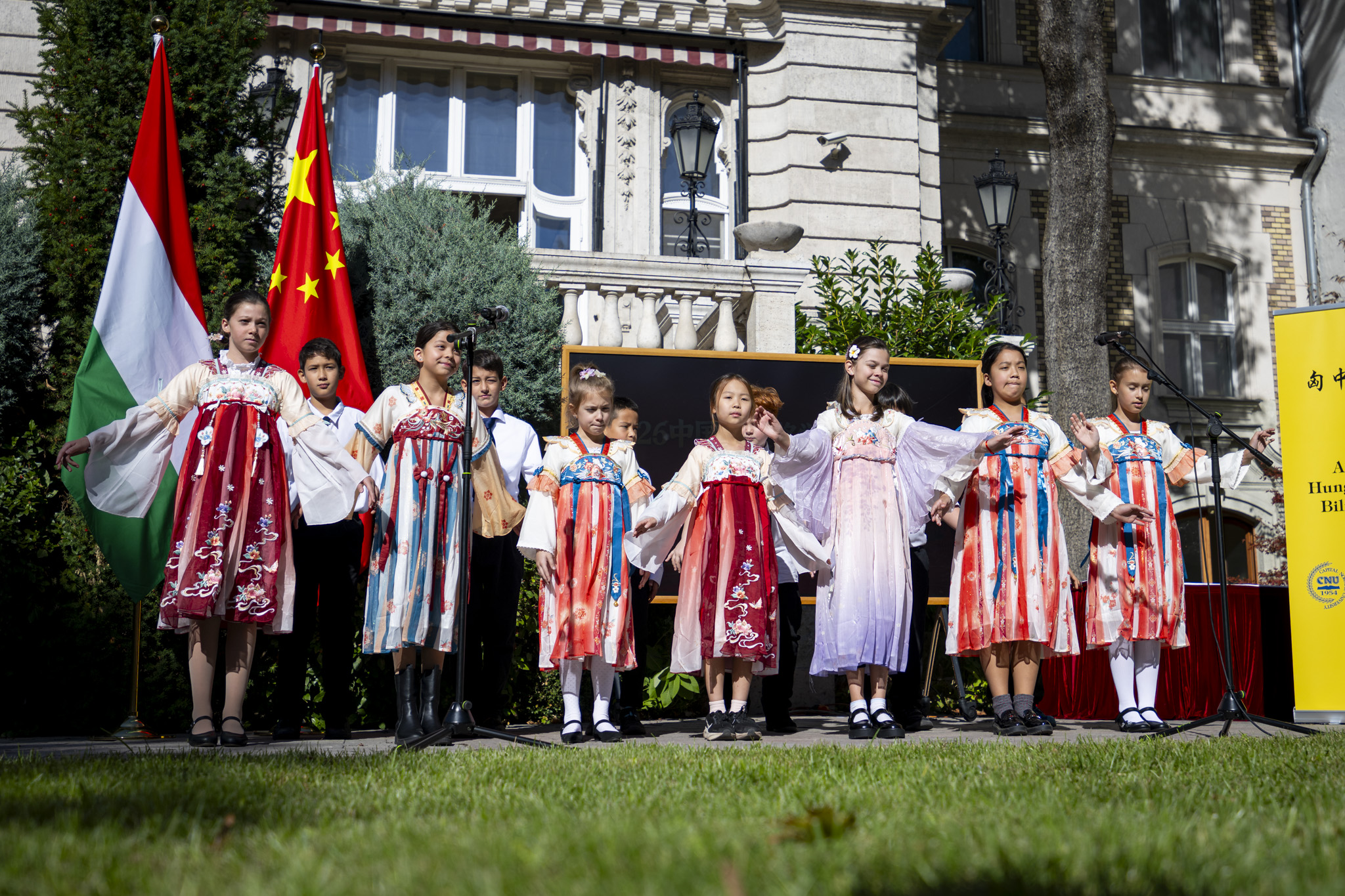 kinai_nagykovetseg_dijatado (10).jpg